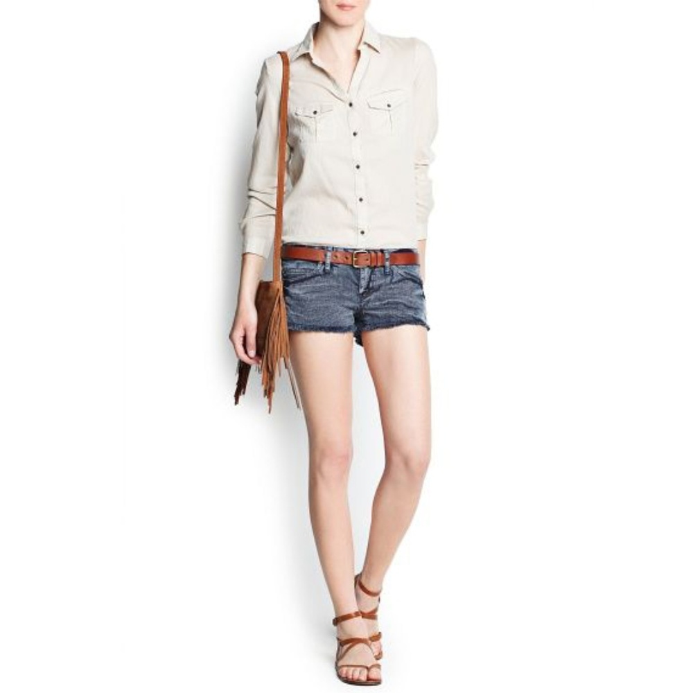 *$3 for $15* NEW Mango MNG Acid Wash Frayed Shorts - Picture 5 of 7